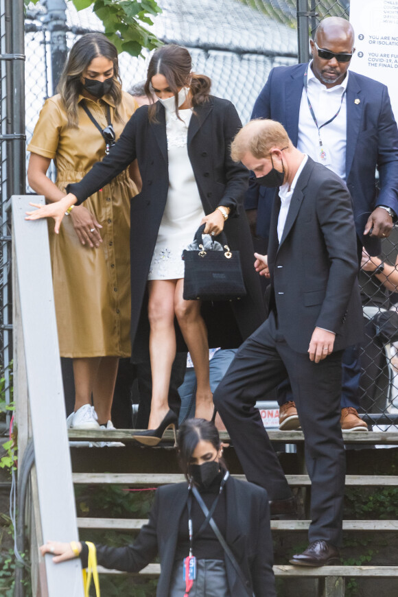 Meghan Markle e Príncipe Harry voltaram aos holofotes em evento na cidade de NY