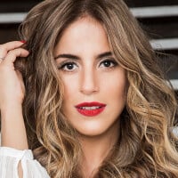 Camilla Camargo detalha novo trabalho, relação com marido pós-gravidez e comenta exposição dos filhos