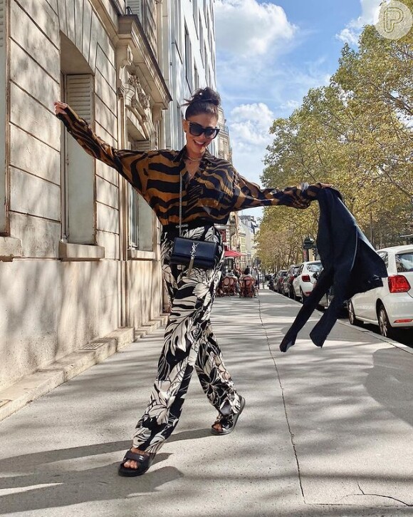 Juliana Paes está em Paris para a Semana de Moda e fez parceria com a Dolce & Gabbana