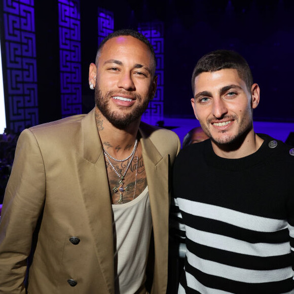 Neymar encontrou colega do PSG em desfile na Semana de Moda de Paris