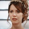 Prestes a se casar com Marcos (Thiago Lacerda), Laura (Nathalia Dill) se lembra que fez amor com Caíque (Sergio Guizé), em 'Alto Astral'