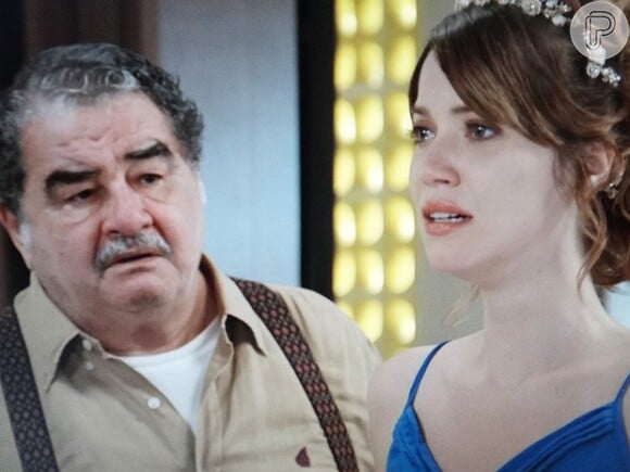 Laura (Nathalia Dill) começa a se lembrar de allguns momentos da noite que passou com Caíque (Sergio Guizé), em 'Alto Astral'