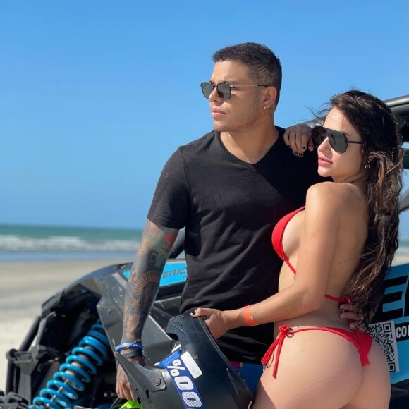 Gabi Martins também revelou que tem a senha do celular de Tierry