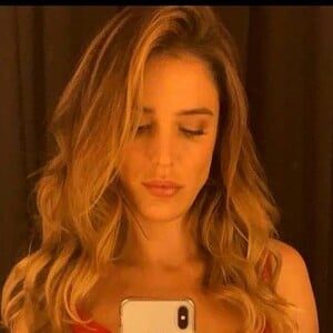 Rafa Brites posta foto de lingerie no Instagram