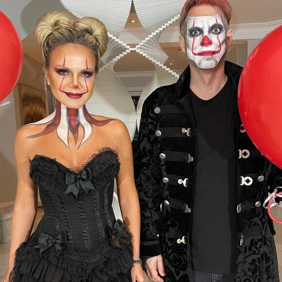 Eliana mostrou foto ao lado do marido antes de ir para festa de Halloween
