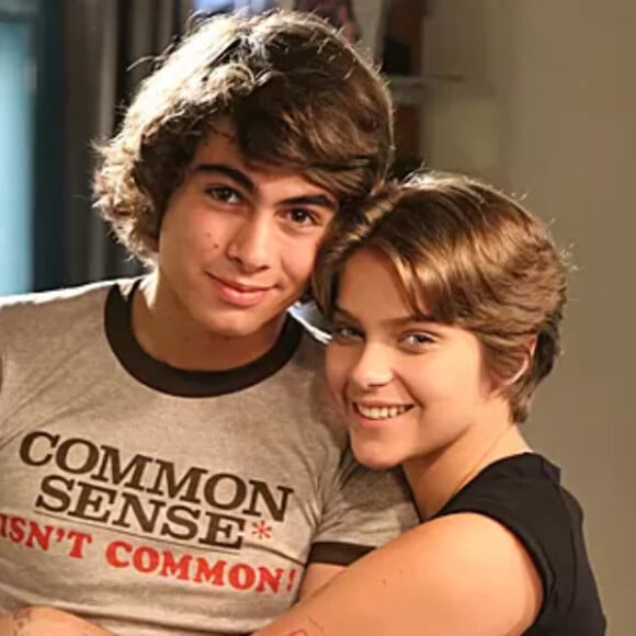 Isabella Santoni e Rafael Vitti brilharam juntos em 'Malhação Sonhos' (2014) como o casal formado por Pedro e Karina e continuaram contracenando