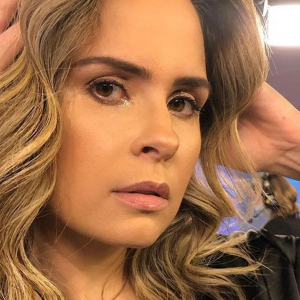 Ana Paula Renault não faz mais parte do elenco do SBT