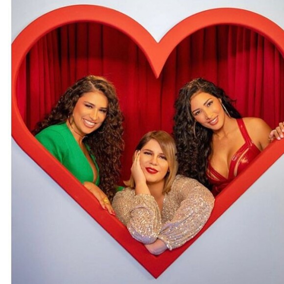 A dupla sertaneja Simone & Simaria lamentam morte de Marília Mendonça