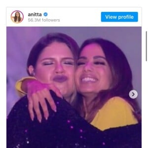 People destacou a homenagem feita por Anitta à amiga