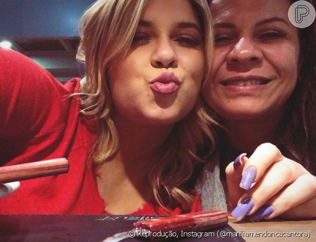 Marília Mendonça e a mãe, Ruth Moreira