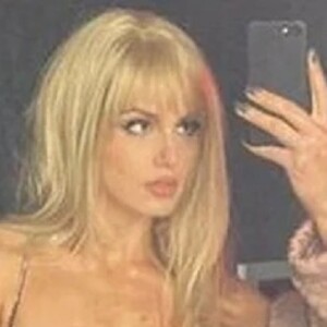 Camila Queiroz surgiu em lingerie ousada como Angel em 'Verdades Secretas 2', trama da qual foi demitida