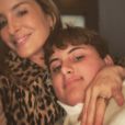   No começo do mês, Claudia Leitte publicou um álbum de fotos ao lado da família  