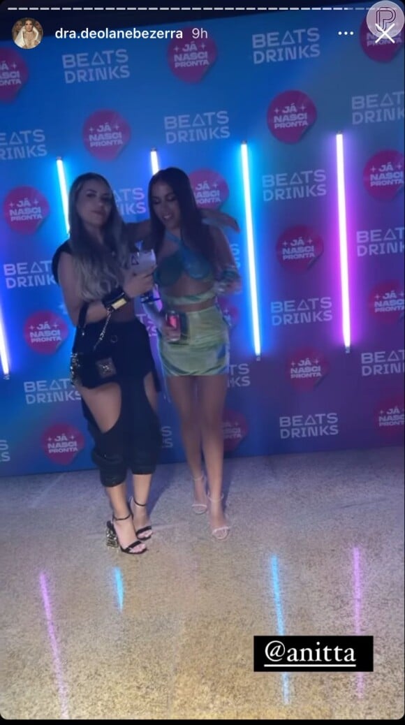 Anitta e Deolane Bezerra se encontraram em festa