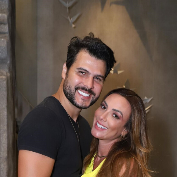 Nicole Bahls revelou que a causa do rompimento foi uma traição por parte de Marcelo Bimbi