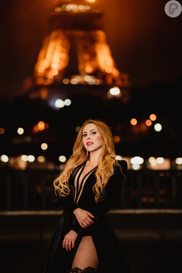 Joelma utilizou a Torre Eiffel como cenário para gravação de clipe novo 