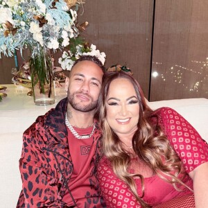 Neymar comprou uma nova mansão para passar o Natal com sua família