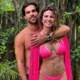 Luciana Gimenez e o namorado, Renato Breia, curtiram dias de sol e folga na Bahia