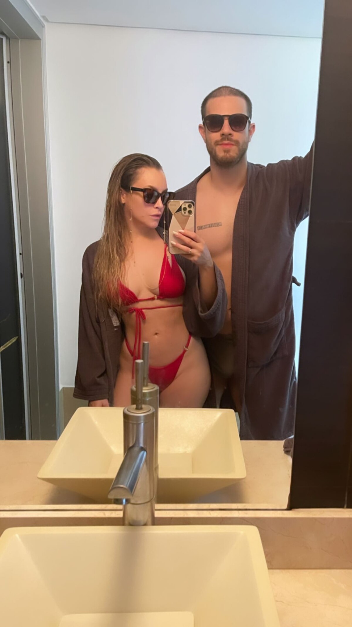 Foto Carla Diaz deixou um detalhe íntimo aparecer em um vídeo no Instagram Purepeople