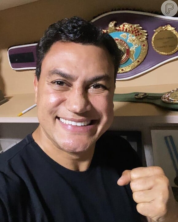 Popó Freitas é tetracampeão mundial de boxe e atualmente atua em carreira política