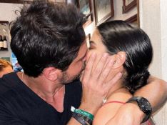 É oficial! Munik Nunes posta 1ª foto com namorado, Paulo Simão, e ganha beijo do empresário