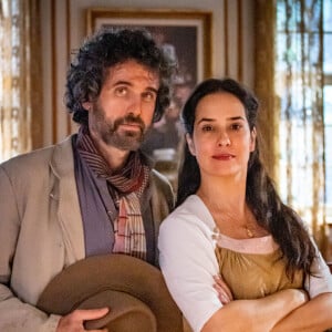 Heloísa (Paloma Duarte) e Leônidas (Eriberto Leão) serão sócios na novela 'Além da Ilusão'