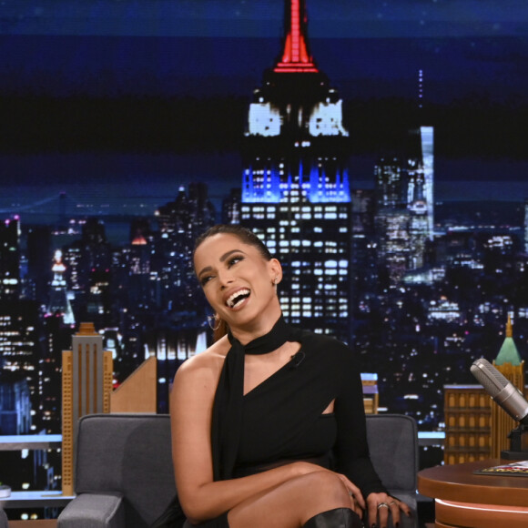 Anitta falou sobre a carreira internacional em entrevista para Jimmy Fallon: 'Sempre que eu ouço a palavra 'impossível', eu quero correr atrás'