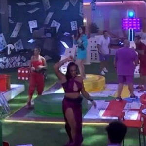 BBB 22: brothers foram penalizados com menos 100 estalecas cada um após Eslovênia quebrar a câmera