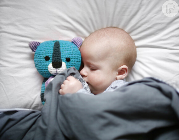 O sono é essencial para que crianças se desenvolvam, tanto física quanto emocionalmente