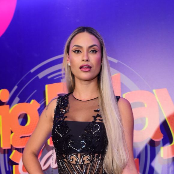 Sarah Andrade esteve na festa de aniversário da influencer e apresentadora Camila Loures