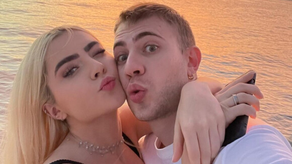 Irmão de Jade Picon opina sobre beijo da youtuber em Paulo André e responde críticas de Maíra Cardi