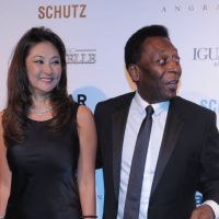 Pelé remarca data do casamento com Márcia Cibele Aoki para março, diz colunista