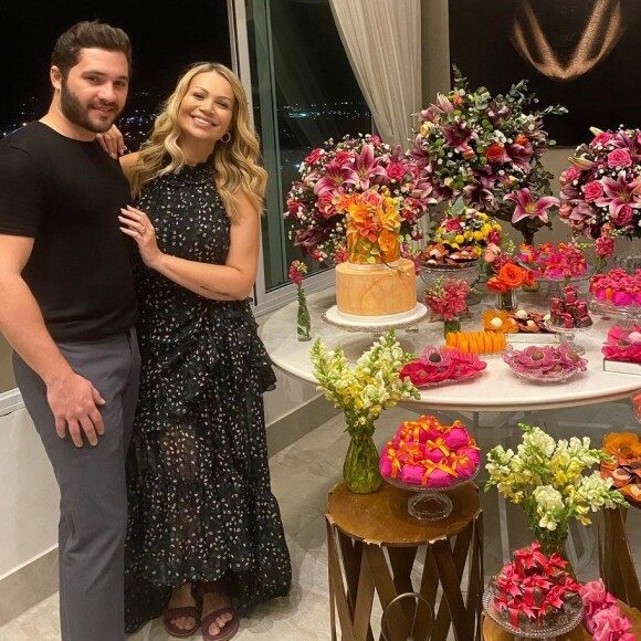 Solange Almeida e Monilton Moura já haviam namorado entre 2015 e 2016