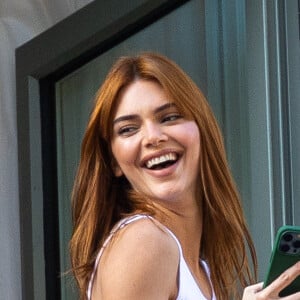 O cabelo ruivo é um dos favoritos entre as fashionistas: Kendall Jenner era morena antes de apostar nesse visual