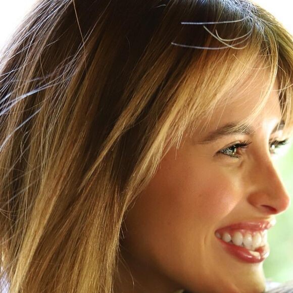 Recentemente, Lorena Carvalho retiriu o sobrenome de Lucas Lucco das redes sociais