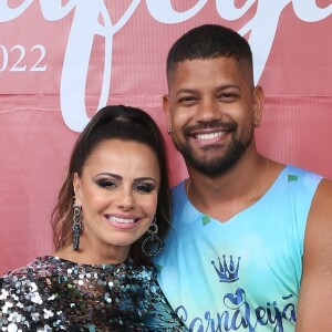 Viviane Araújo está grávida pela primeira vez: atriz vai descobrir o sexo do bebê, fruto de seu casamento com Guilherme Militão, neste mês.