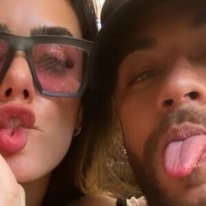 Neymar e Bruna Biancardi dão indícios de que continuam juntos