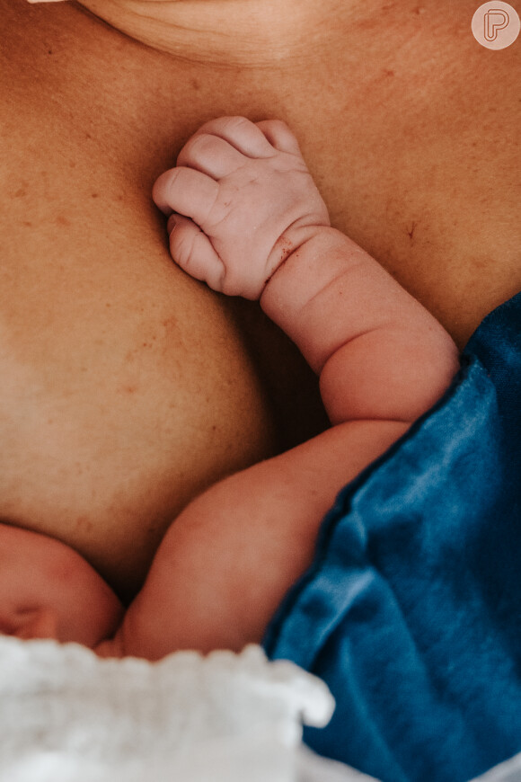 Sabrina Petraglia já é mãe de 3! A atriz deu à luz Leo no dia 10 de abril 