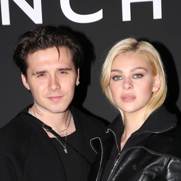 Nicola Peltz e Brooklyn Beckham são um dos casais mais fashionistas do cenário internacional