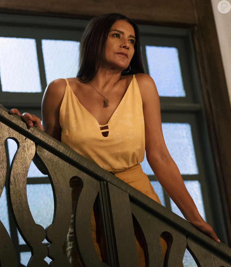 José Leôncio (Marcos Palmeira) acumula decepções a Filó (Dira Paes) na novela 'Pantanal'