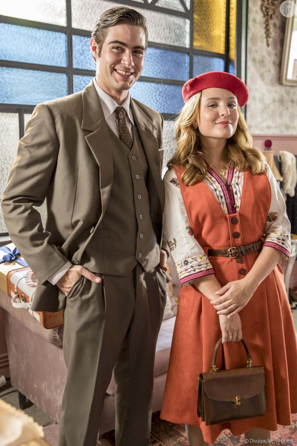 Isadora (Larissa Manoela) perde a virgindade com Davi/Rafael (Rafael Vitti) na novela 'Além da Ilusão'