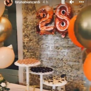 Nas redes sociais, Bruna Biancardi mostrou a festa que ganhou de aniversário