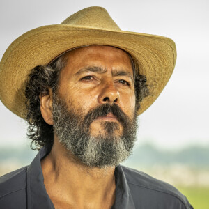 José Leôncio (Marcos Palmeira) demite Tibério (Guito) na novela 'Pantanal' no capítulo desta quarta-feira, 20 de abril de 2022