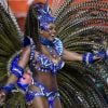 Carnaval do Rio: rainha de bateria da Portela, Bianca Monteiro usou look azul com costeiro poderoso