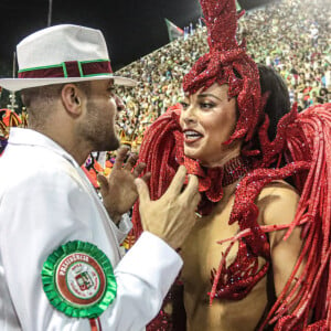 Diogo Nogueira quebra tradição no Carnaval para desfilar com Paolla Oliveira. Entenda!