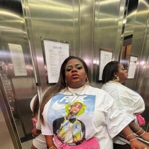 T-shirt garantiu uma produção descontraída à Jojo Todynho