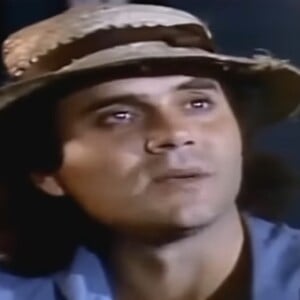 Almir Sater estreou como ator de novelas em 'Pantanal' (1990) com o Trindade