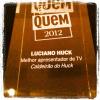 Luciano Huck recebe prêmio de Melhor Apresentador de TV e publica foto no Instagram