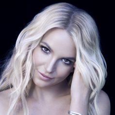Britney Spears recebeu apoio dos fãs após anunciar perda do filho.