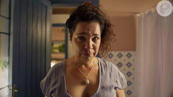 Novela 'Pantanal': Maria Bruaca (Isabel Teixeira) chora por arrependimento pelo casamento com Tenório (Murilo Benício)