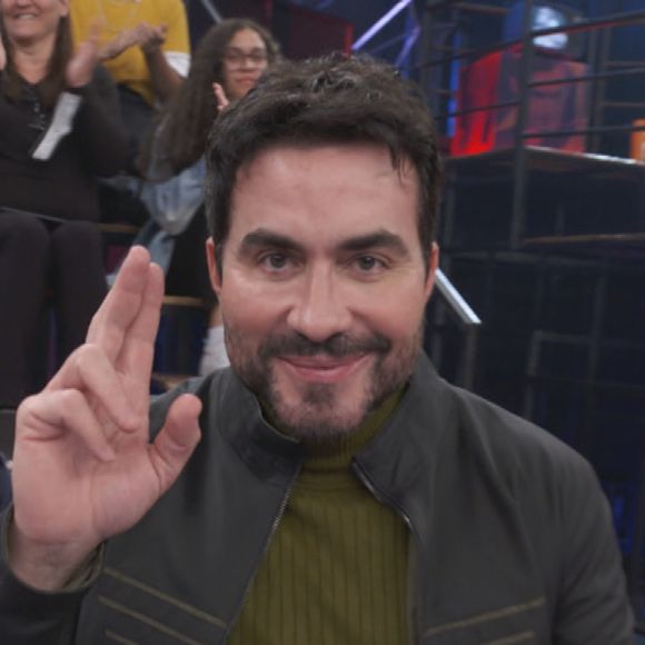 Rosto de Padre Fábio de Melo em programa de TV chamou atenção na web